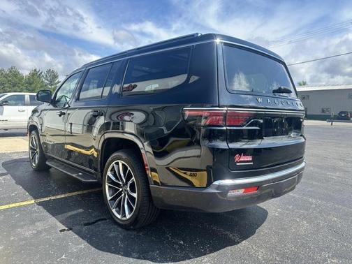 2022 Jeep Wagoneer Series II 4x4