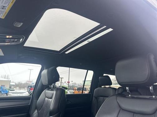 2024 Jeep Wagoneer Series II Carbide