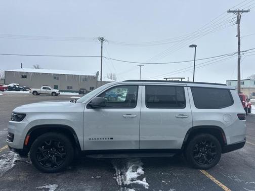 2024 Jeep Wagoneer Series II Carbide