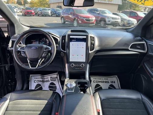 2023 Ford Edge ST Line