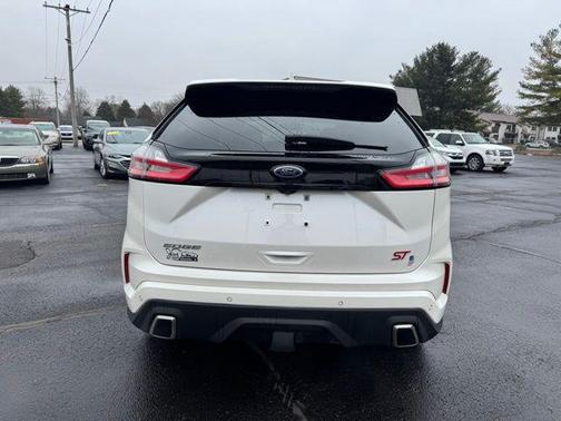 2019 Ford Edge ST