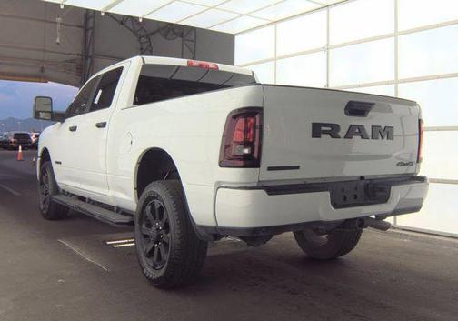 Bright White Clearcoat 2025 RAM 2500 Big Horn Crew Cab 4x4 6'4' Box