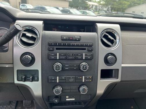 2010 Ford F-150 XLT