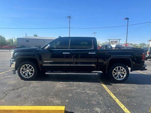 Onyx Black 2017 GMC Sierra 1500 SLT