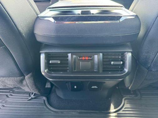 Avalanche 2023 Ford F-150 Lariat