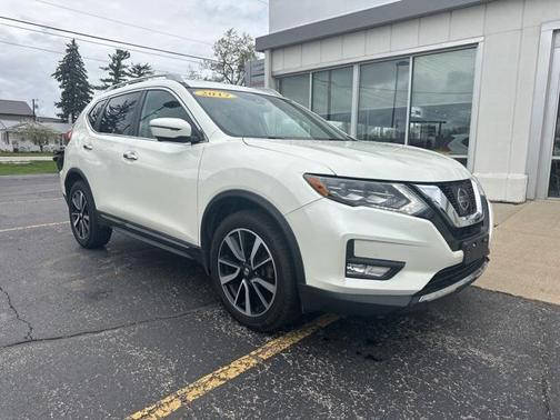 2017 Nissan Rogue SL