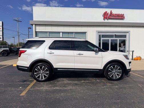 White Platinum 2018 Ford Explorer Platinum
