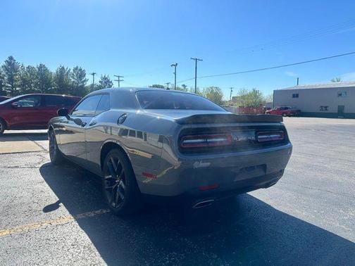 Destroyer Gray Clearcoat 2019 Dodge Challenger SXT