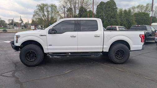 White 2015 Ford F-150 XLT
