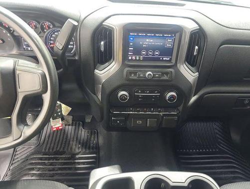 Summit White 2020 Chevrolet Silverado 1500 Custom