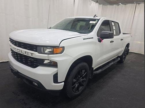 Summit White 2020 Chevrolet Silverado 1500 Custom