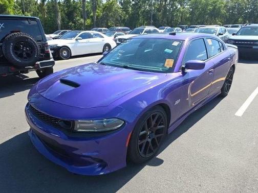 Plum Crazy Pearlcoat 2019 Dodge Charger R/T Scat Pack
