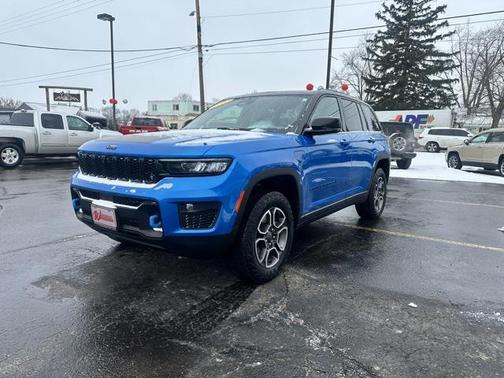 2022 Jeep Grand Cherokee 4xe Trailhawk