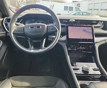 2022 Jeep Grand Cherokee 4xe Trailhawk