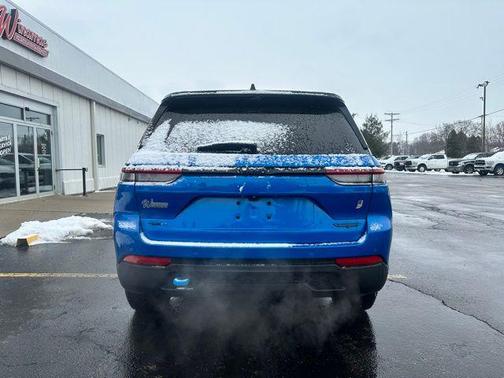 2022 Jeep Grand Cherokee 4xe Trailhawk