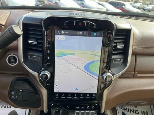 2023 RAM 3500 Laramie Crew Cab 4x4 6'4' Box