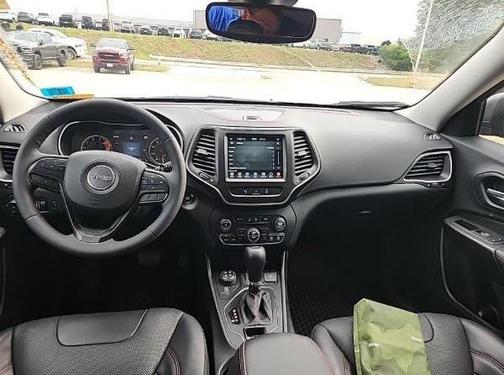 2021 Jeep Cherokee Trailhawk