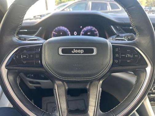 2022 Jeep Grand Cherokee L Overland