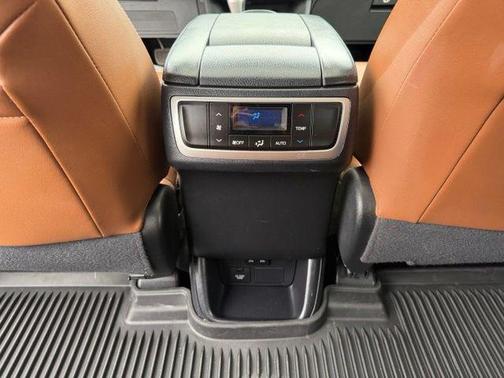 Ooh La La Rouge Mica 2017 Toyota Highlander Limited