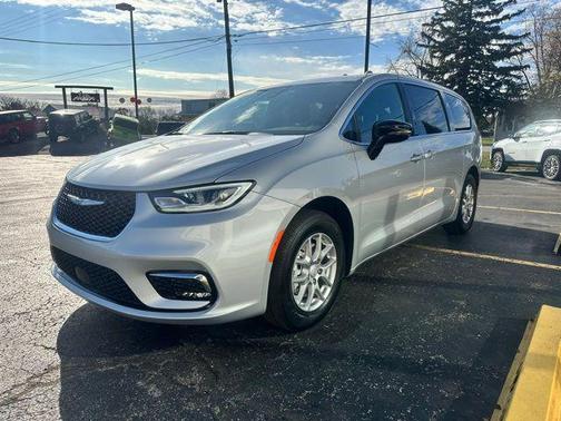 2026 Chrysler Pacifica L