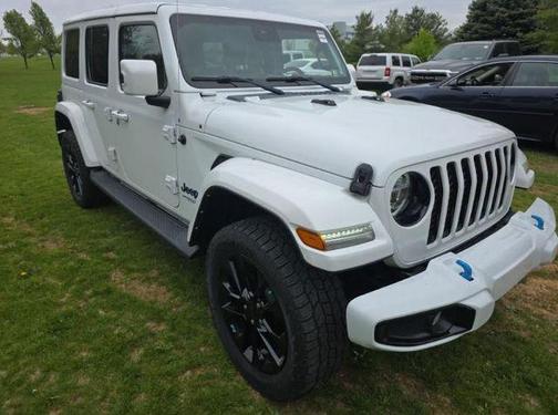 Bright White Clearcoat 2021 Jeep Wrangler Unlimited 4xe Sahara High Altitude