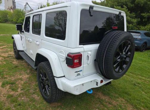 Bright White Clearcoat 2021 Jeep Wrangler Unlimited 4xe Sahara High Altitude
