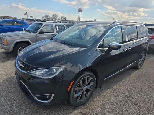 2018 Chrysler Pacifica Limited