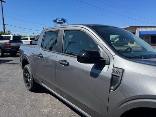 Carbonized Gray Metallic 2025 Ford Maverick XLT