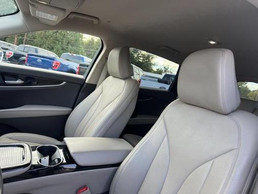 2021 Lincoln Nautilus Standard
