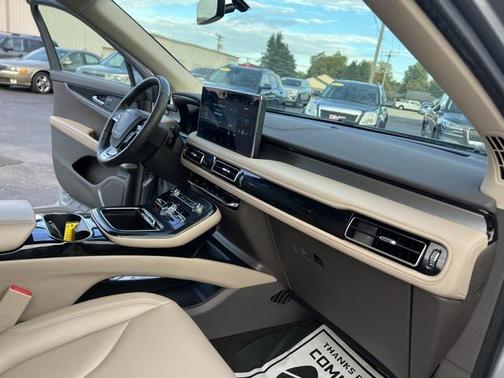2021 Lincoln Nautilus Standard