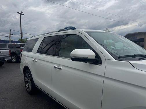 Star White Metallic Tri-Coat 2021 Ford Expedition Max Limited