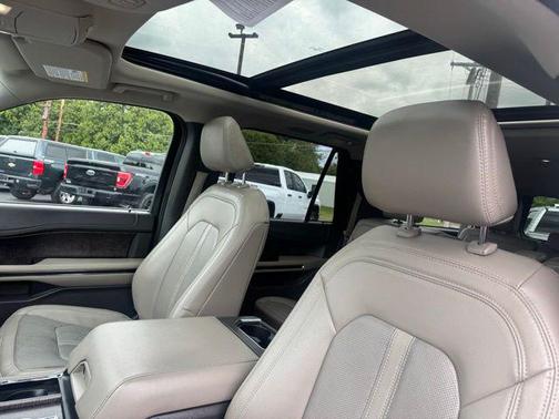 Star White Metallic Tri-Coat 2021 Ford Expedition Max Limited