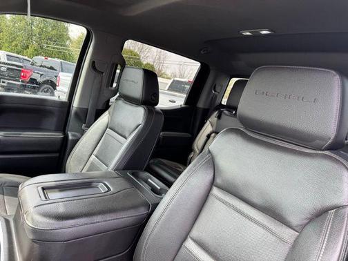 White Frost Tricoat 2021 GMC Sierra 1500 Denali