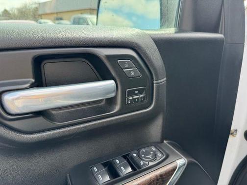 White Frost Tricoat 2021 GMC Sierra 1500 Denali