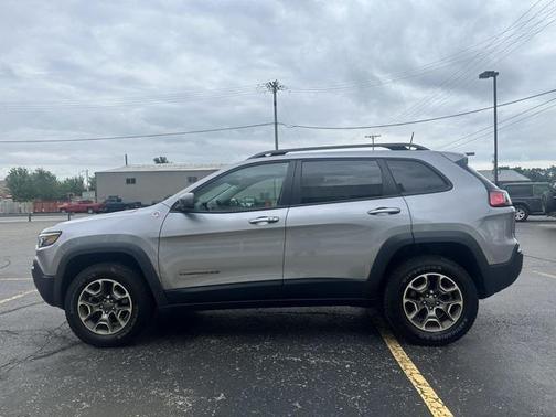 2021 Jeep Cherokee Trailhawk