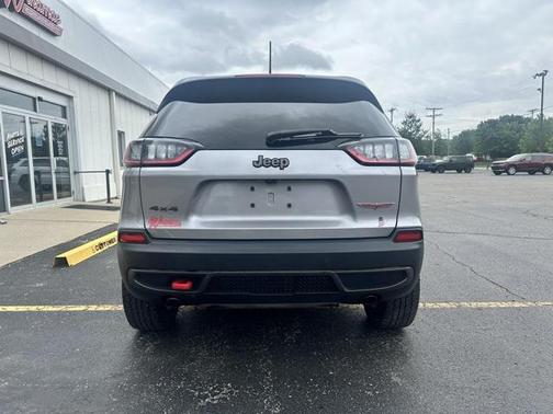 2021 Jeep Cherokee Trailhawk