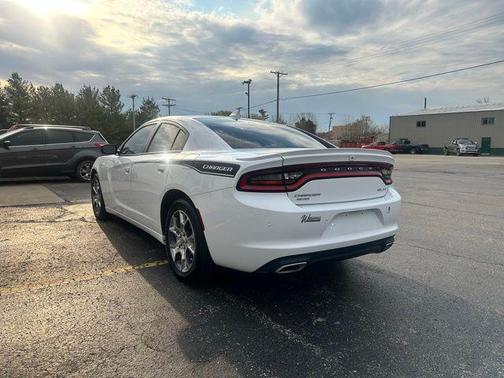 2016 Dodge Charger SXT