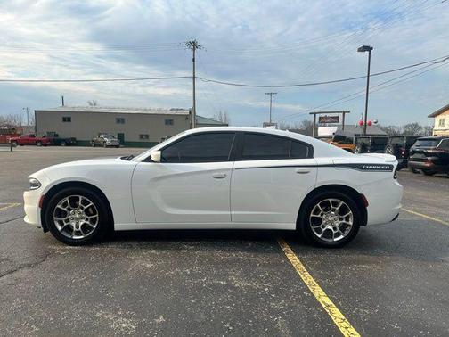 2016 Dodge Charger SXT