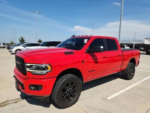 Flame Red Clearcoat 2022 RAM 2500 Big Horn Crew Cab 4x4 6'4' Box
