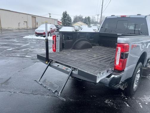 2023 Ford F-350 Lariat