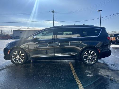 2019 Chrysler Pacifica Limited