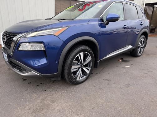 2022 Nissan Rogue SL