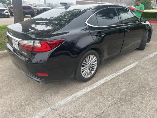 2016 Lexus ES 350 Base
