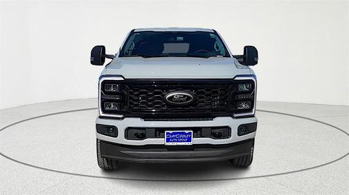 2025 Ford F-350 XLT