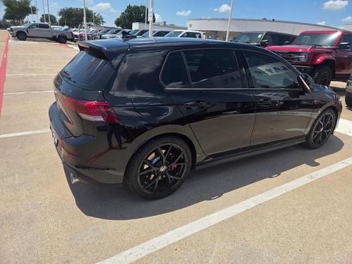 2024 Volkswagen Golf GTI 2.0T 380 SE