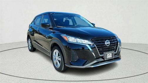 2023 Nissan Kicks S