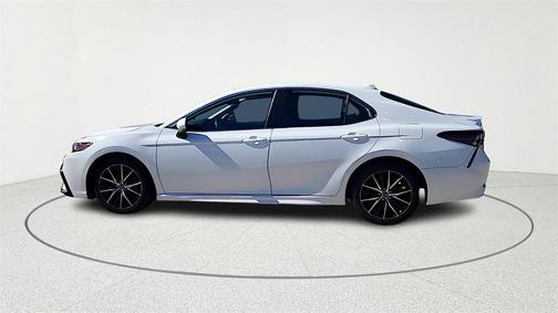 2024 Toyota Camry SE Nightshade