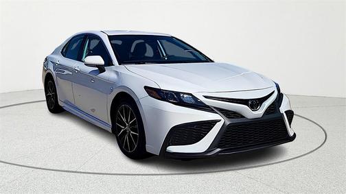 2024 Toyota Camry SE Nightshade