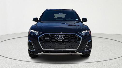 2023 Audi Q5 45 S line quattro Premium