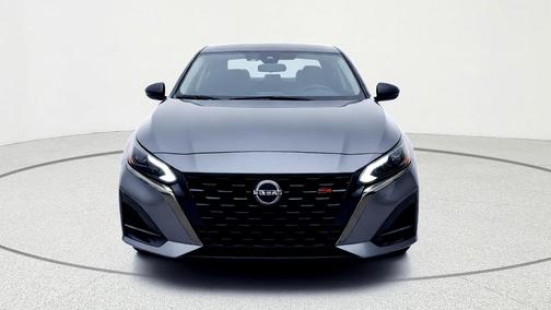 Gun Metallic 2024 Nissan Altima 2.5 SR